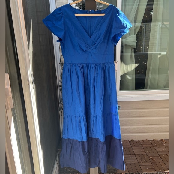 ⚫️ KENSIE
Two Tone Tiered Maxi Dress NEW size 12 retails $138​ - Picture 3 of 11